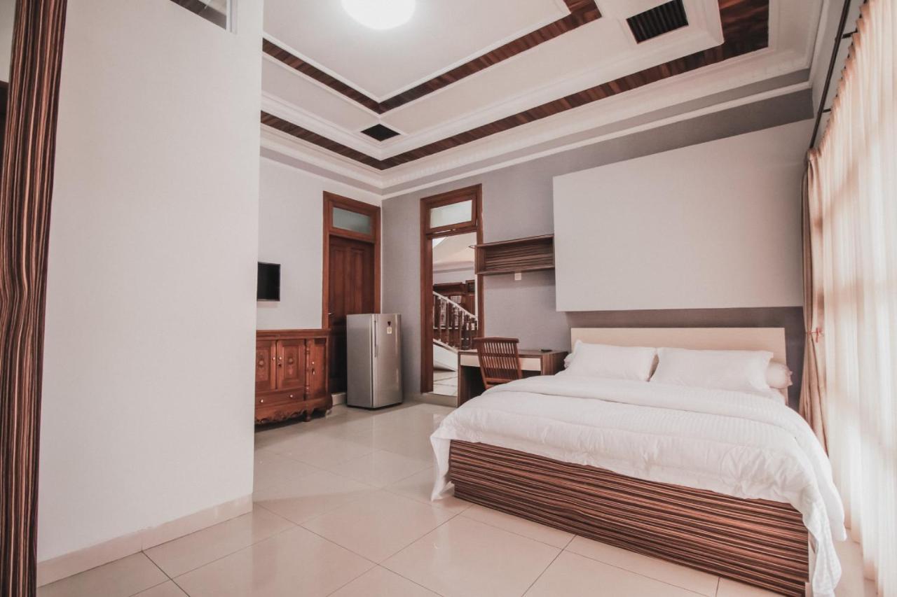 Stay Inn Pasteur Bandung, Husein Sastranegara Airport Экстерьер фото